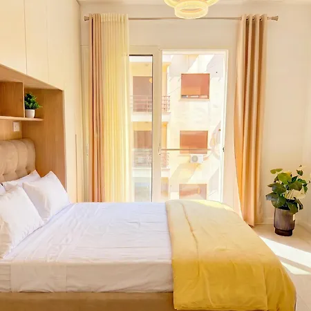 In Durres By The Appartement Golem (Tirana)